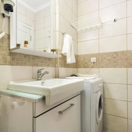 Atlas Apartment